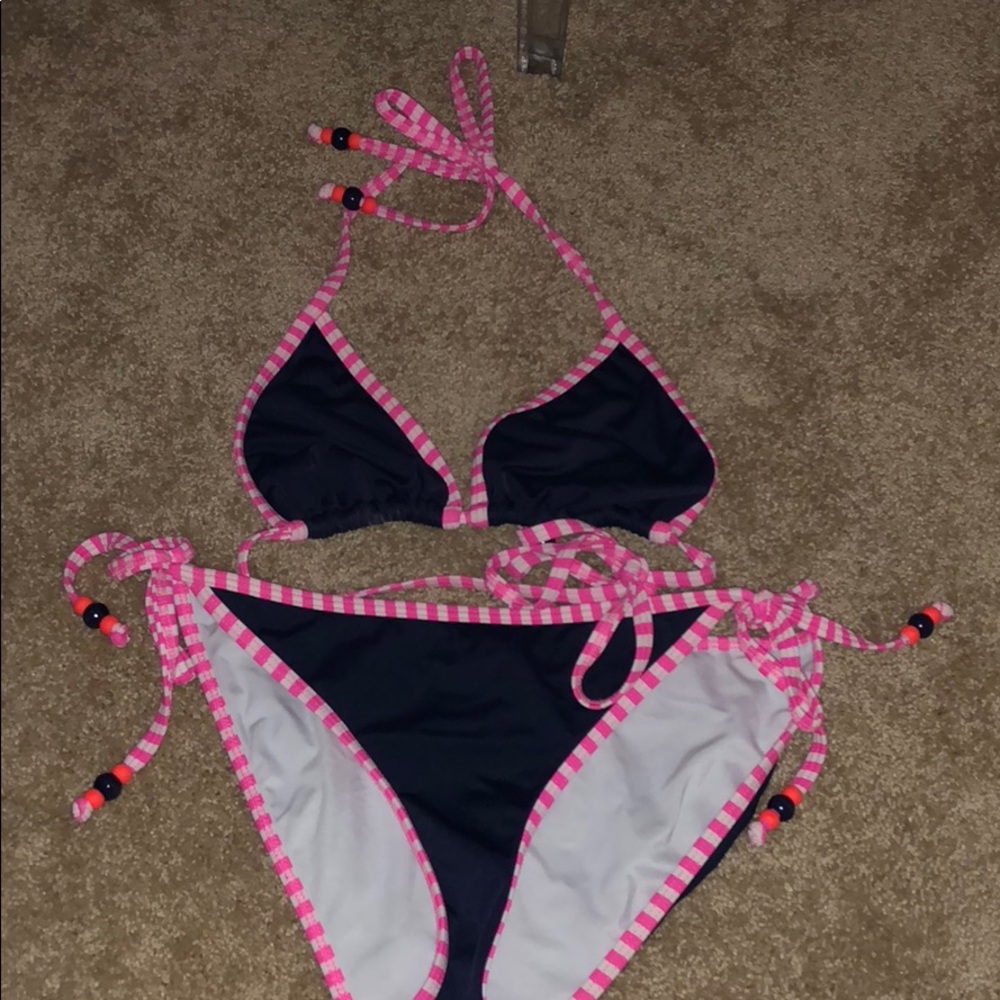 Vineyard vines navy and hot pink bikini